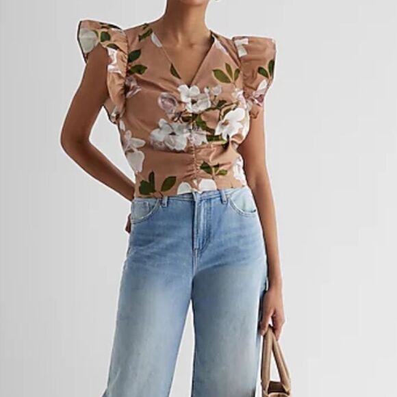 NWOT Express Top (size medium) - Picture 1 of 9